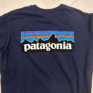 Navy Patagonia tee
